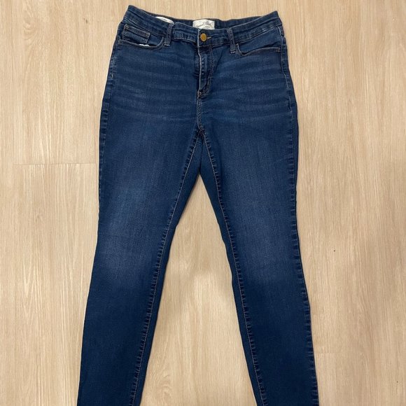 Universal Thread Dark Navy Mid Rise Skinny Jeans - Size 10/30R - Picture 1 of 5